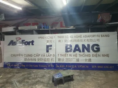 Thi Công Lắp Đặt Bảng Hiệu Cty FuBang – Alu Chữ Nổi Chuyên Nghiệp