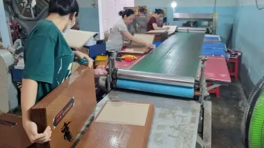  HỘP RƯỢU CAO CẤP - Giải Pháp Bao Bì Đẳng Cấp Chất Lượng