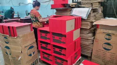  HỘP RƯỢU CAO CẤP - Giải Pháp Bao Bì Đẳng Cấp Chất Lượng